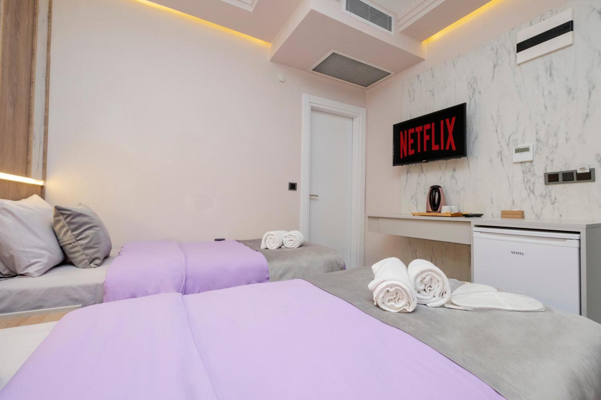 Lavender Airport Hotel Arnavutkoy Exteriér fotografie